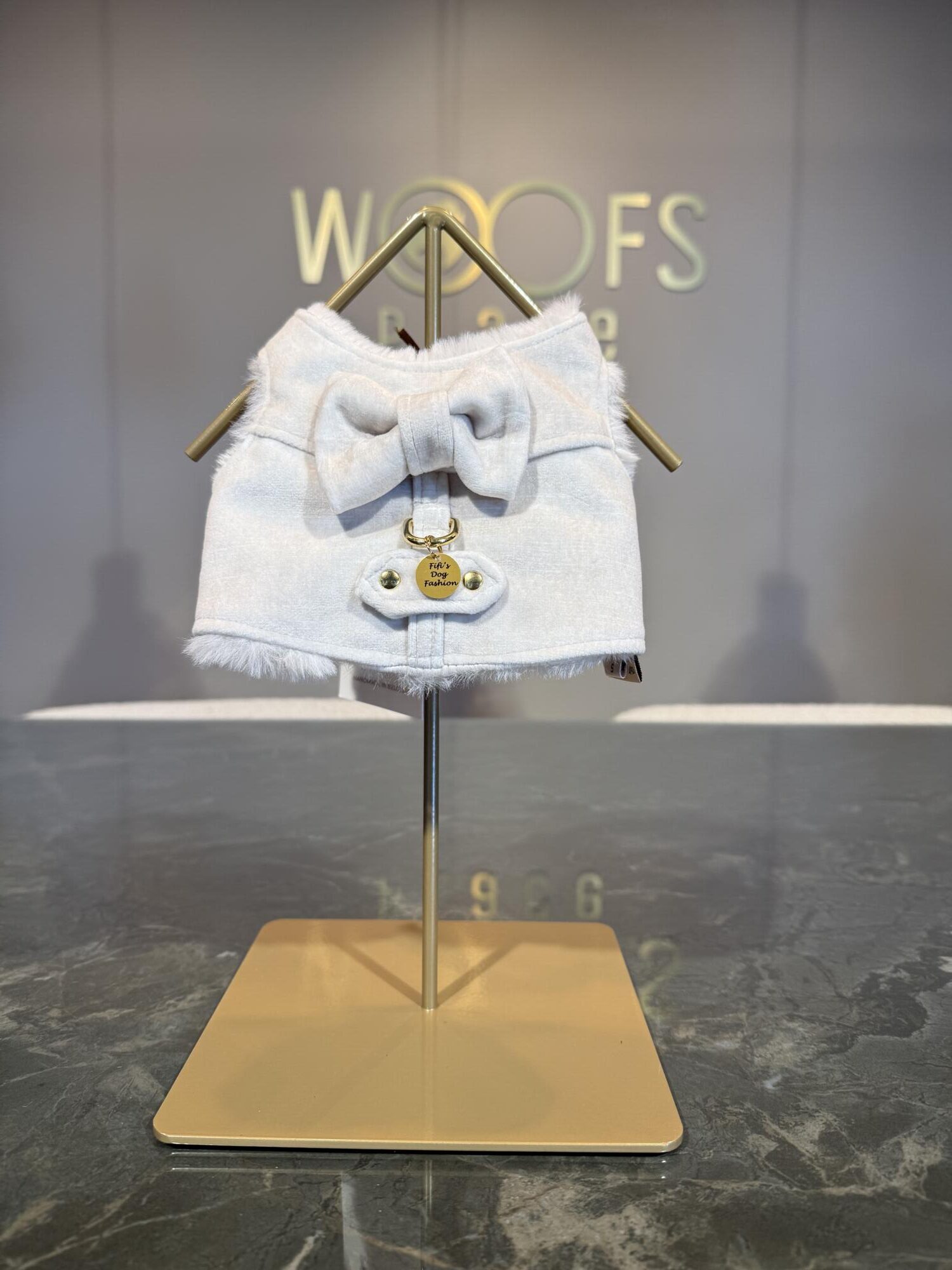 Fifi's Dog Fashion - Noya Harness Velvet Ecru gold