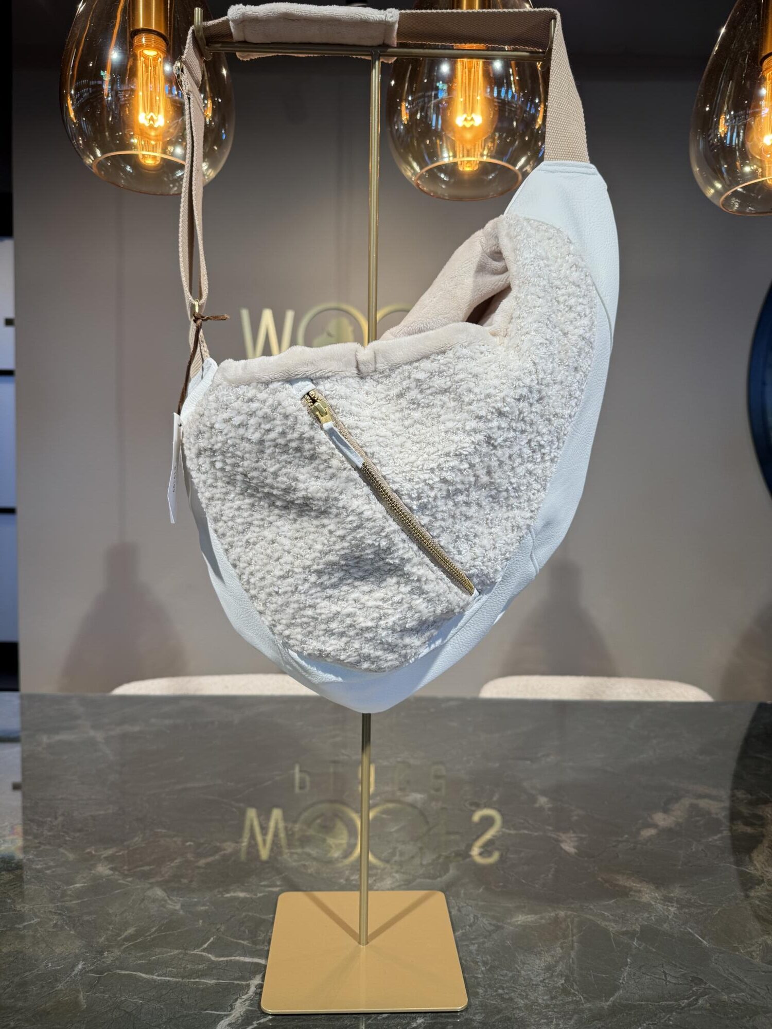 Luxury Dog Carrying Bag - Sherpa and White Leather (Fifi, model Luno 1 Ecru)